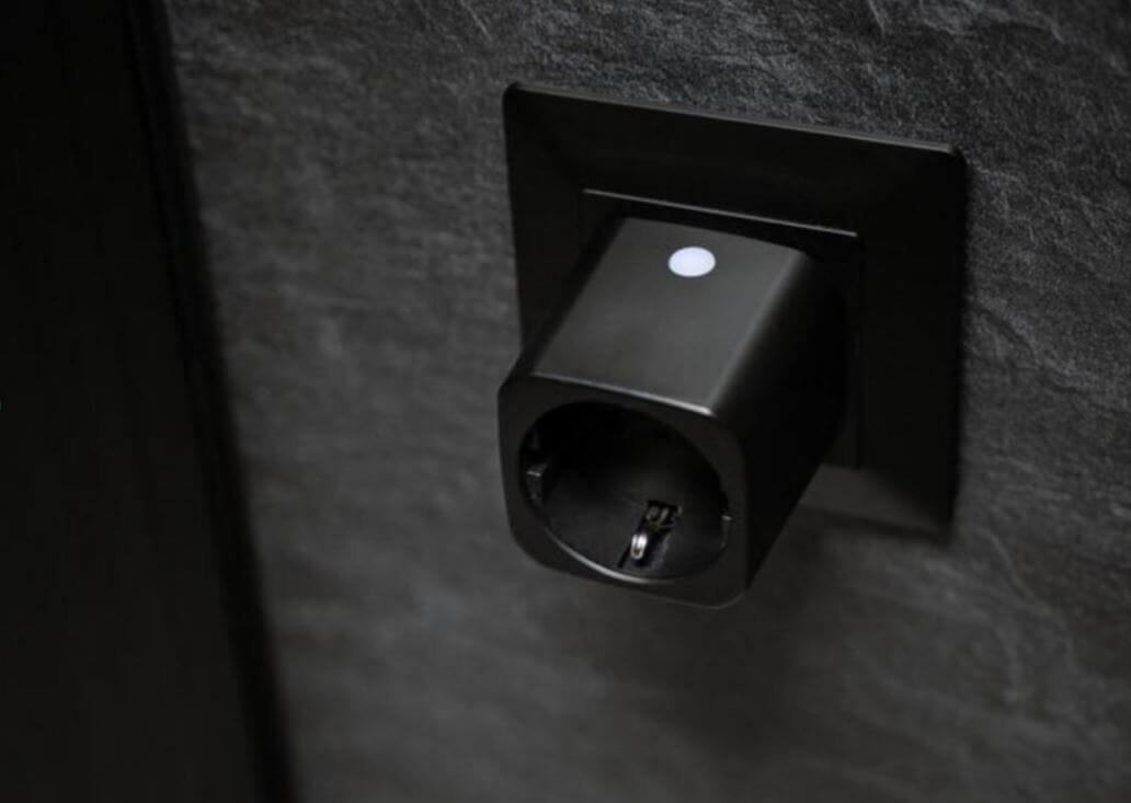 Älypistorasia Shelly Plug M Gen3, 13A, WiFi, musta, 4-pack