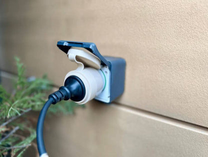 Shelly Outdoor Plug S Gen3 älypistorasia ulos